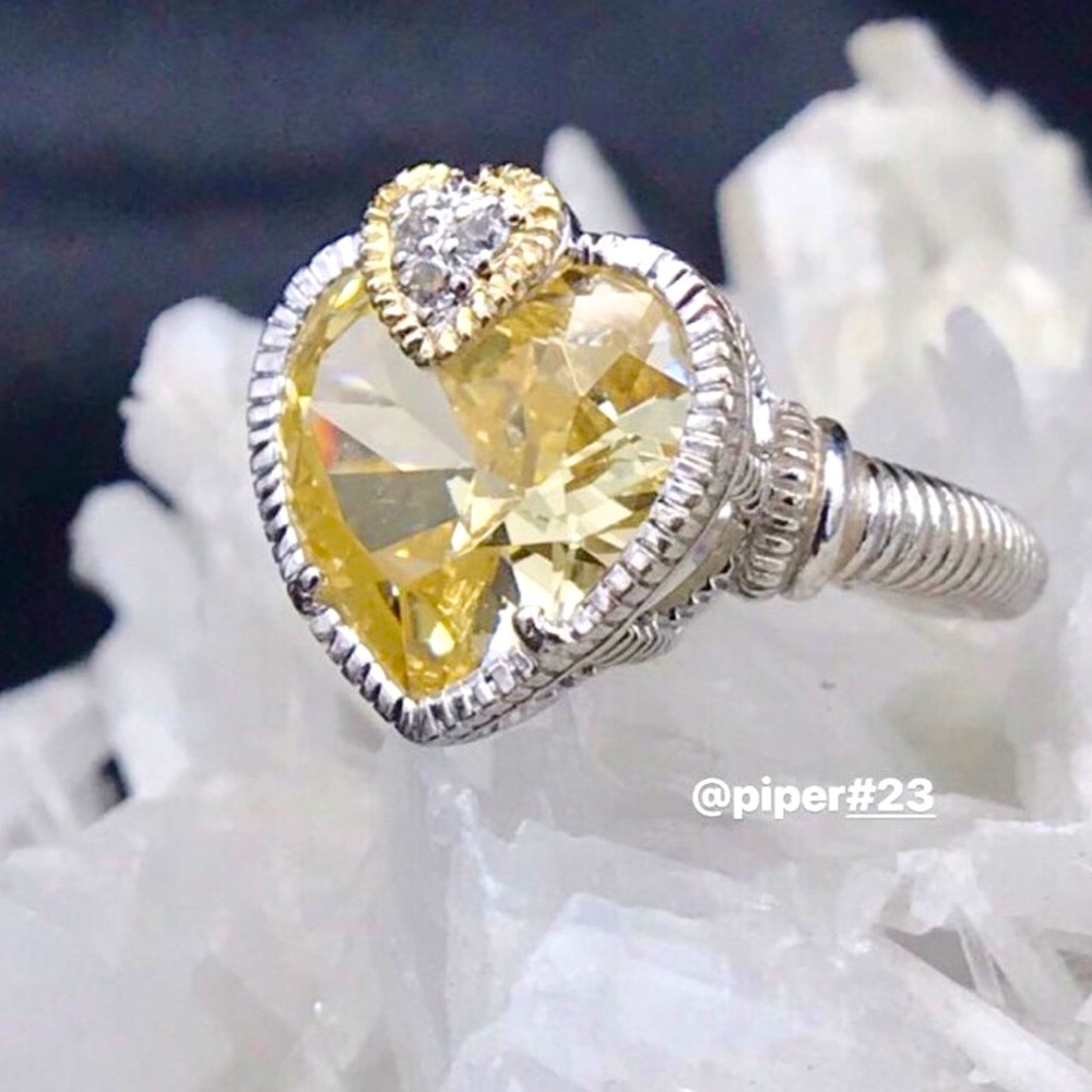 Judith Ripka JR TWO Canary Crystal & White Sapphire “Lola” Heart-shaped Ring - Picture 2 of 11